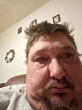 Snapshot of danman1979999 chatting on December 2025 11:43:01 PM danman1979999 online show from December 2025 11:43:01 PM