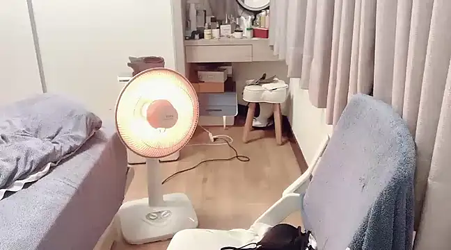 Snapshot of tw_yaya chatting on March 2025 01:35:02 PM tw yaya online show from March 2025 01:35:02 PM