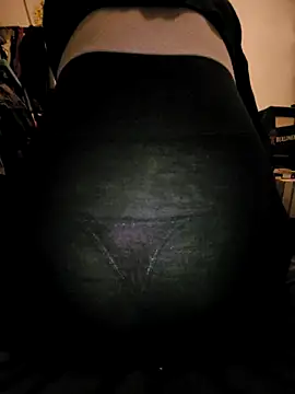 Snapshot of kinky-bella chatting on December 2024 11:28:02 AM kinky-bella online show from December 2024 11:28:02 AM