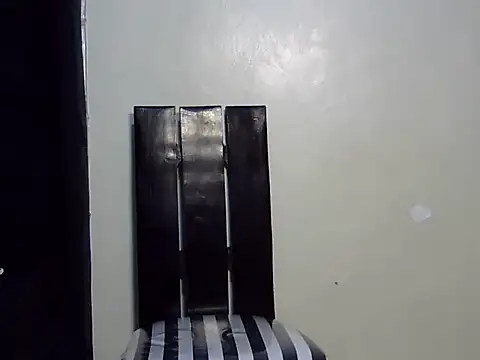 Twerl online show from January 2025 04:52:01 AM