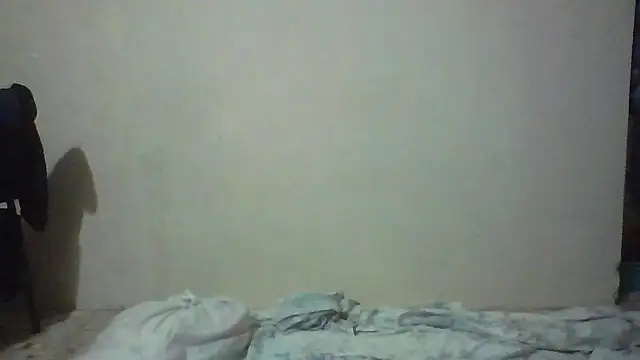 Snapshot of CaptainFox chatting on July 2026 01:09:02 AM CaptainFox online show from July 2026 01:09:02 AM