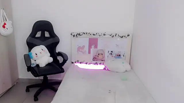 Youlittlepervertt  online show from January 2025 06:27:01 AM