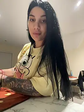 Snapshot of Samira30 chatting on March 2026 11:21:01 PM Samira30 online show from March 2026 11:21:01 PM