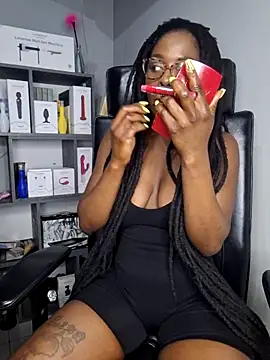 Shaniko89 online show from March 2025 12:10:01 AM