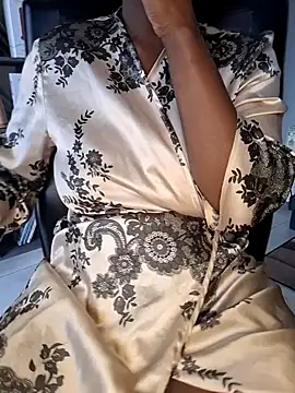 Shaniko89 online show from September 2025 06:35:01 AM