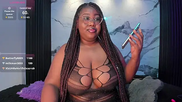 Snapshot of Darnellqueen chatting on May 2026 10:17:01 PM Darnellqueen online show from May 2026 10:17:01 PM