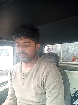Snapshot of Driver-naru chatting on January 2025 04:48:01 AM Driver-naru online show from January 2025 04:48:01 AM