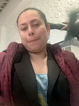 adriluna online show from September 2025 10:20:01 PM