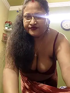 Snapshot of Mona_love143 chatting on November 2025 12:05:02 PM Mona love143 online show from November 2025 12:05:02 PM