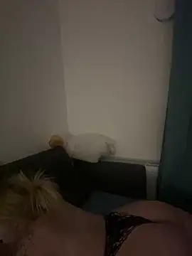 Snapshot of OdriOlsens chatting on December 2024 06:11:02 AM OdriOlsens online show from December 2024 06:11:02 AM