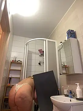 Snapshot of OdriOlsens chatting on January 2025 02:25:01 PM OdriOlsens online show from January 2025 02:25:01 PM