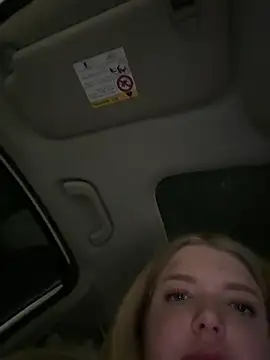 Snapshot of OdriOlsens chatting on February 2025 12:28:01 PM OdriOlsens online show from February 2025 12:28:01 PM