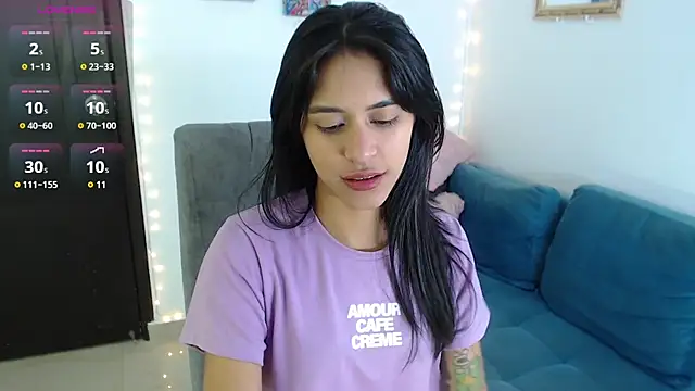 Snapshot of imSophia chatting on September 2025 02:05:01 AM imSophia online show from September 2025 02:05:01 AM