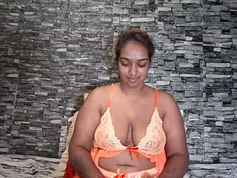 Xindias fantasyX online show from February 2026 06:19:01 PM