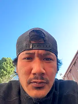 juniiorre online show from October 2025 11:06:02 AM