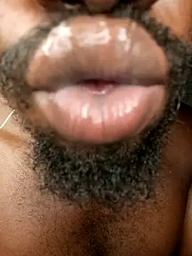 Texanguy01 online show from October 2025 01:26:02 PM