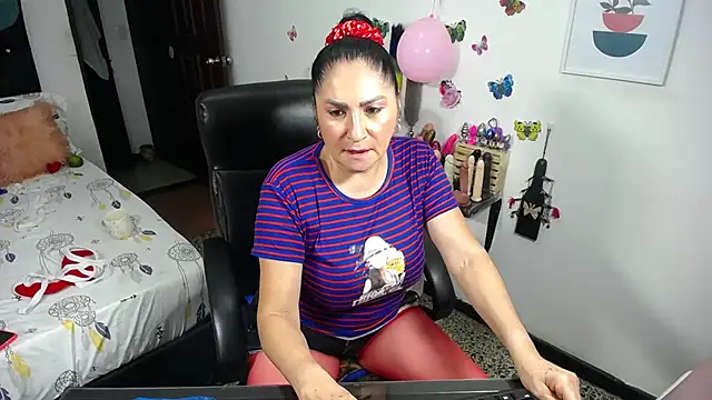 mature bigboobs10 online show from February 2025 10:54:01 AM