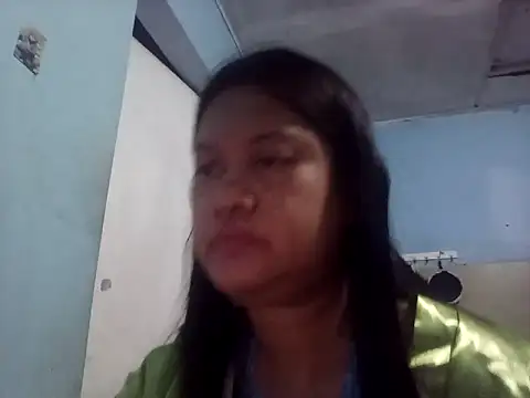 Snapshot of Honeybun25 chatting on February 2026 01:40:01 PM Honeybun25 online show from February 2026 01:40:01 PM