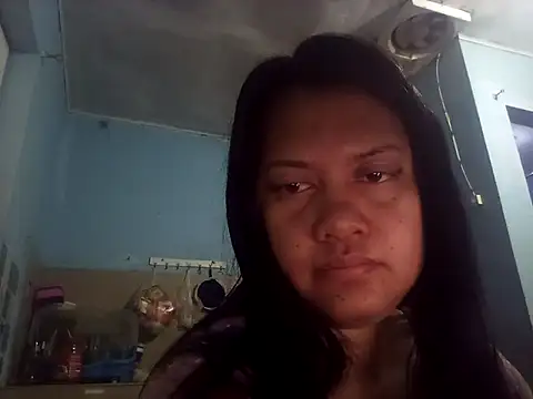 Snapshot of Honeybun25 chatting on February 2026 02:39:02 PM Honeybun25 online show from February 2026 02:39:02 PM