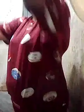 Snapshot of Honeybun25 chatting on March 2026 10:28:02 AM Honeybun25 online show from March 2026 10:28:02 AM