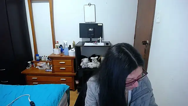 Snapshot of latin49 chatting on October 2025 04:55:01 AM latin49 online show from October 2025 04:55:01 AM