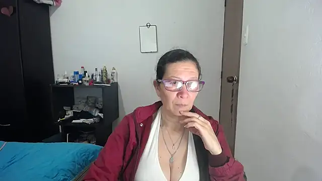 Snapshot of latin49 chatting on October 2025 05:30:01 AM latin49 online show from October 2025 05:30:01 AM