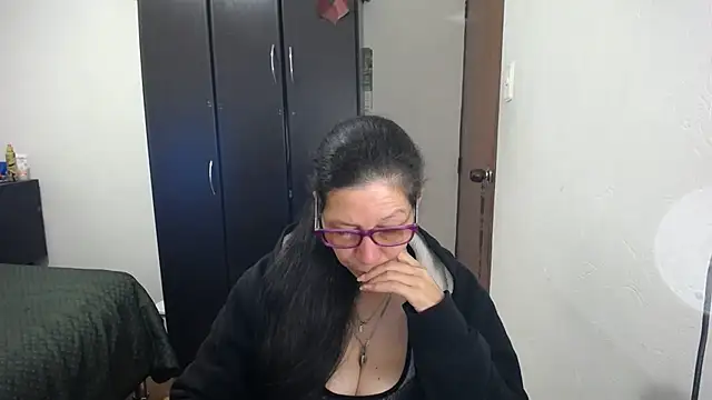 Snapshot of latin49 chatting on March 2026 04:52:02 AM latin49 online show from March 2026 04:52:02 AM