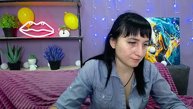 Snapshot of NinaFlawlees chatting on January 2025 02:02:01 AM NinaFlawlees online show from January 2025 02:02:01 AM