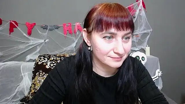 Snapshot of NinaFlawlees chatting on October 2025 12:16:01 PM NinaFlawlees online show from October 2025 12:16:01 PM