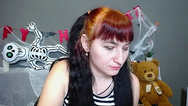 Snapshot of NinaFlawlees chatting on November 2025 01:13:02 PM NinaFlawlees online show from November 2025 01:13:02 PM