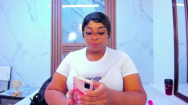 HannyMansonh online show from January 2025 03:08:01 AM