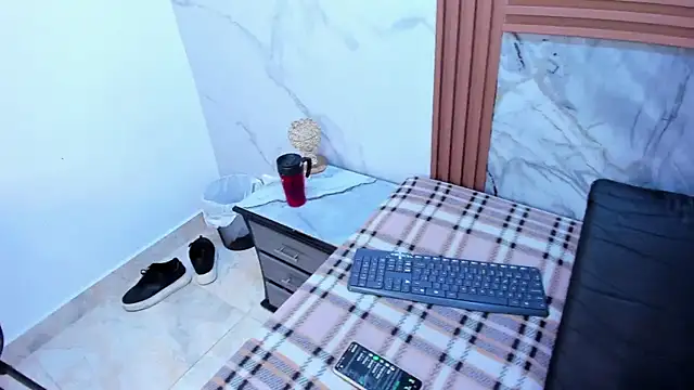 HannyMansonh online show from February 2025 03:30:02 AM