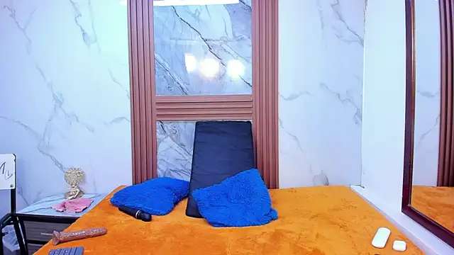 HannyMansonh online show from February 2025 06:47:02 AM