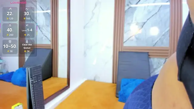 HannyMansonh online show from October 2025 03:58:02 AM