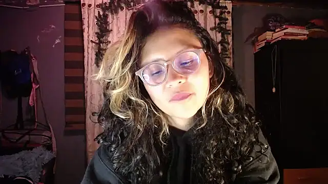 Hathorlove online show from January 2026 01:55:02 AM