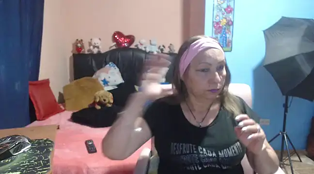 milfeddy  online show from February 2025 09:06:01 PM