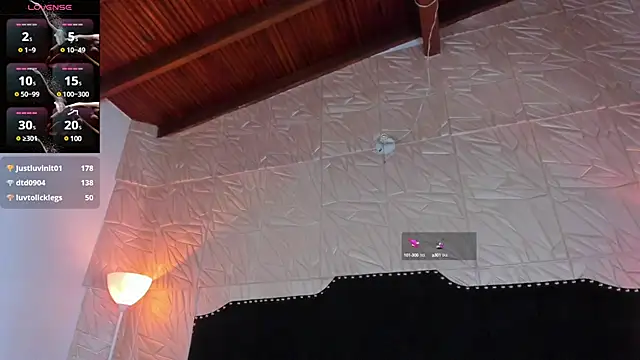 JennyRouse01 online show from February 2025 05:18:02 PM