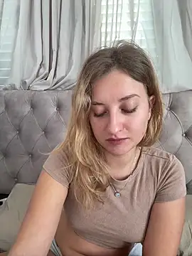 MileySummer online show from December 2025 09:59:01 AM