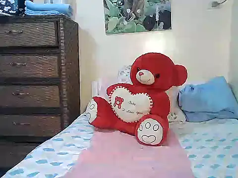 Kisses-13 online show from March 2026 01:49:01 PM