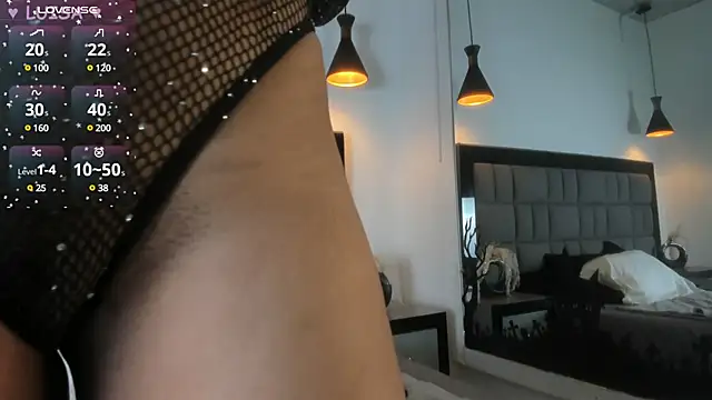 Naughty  Mom online show from January 2025 01:58:01 PM