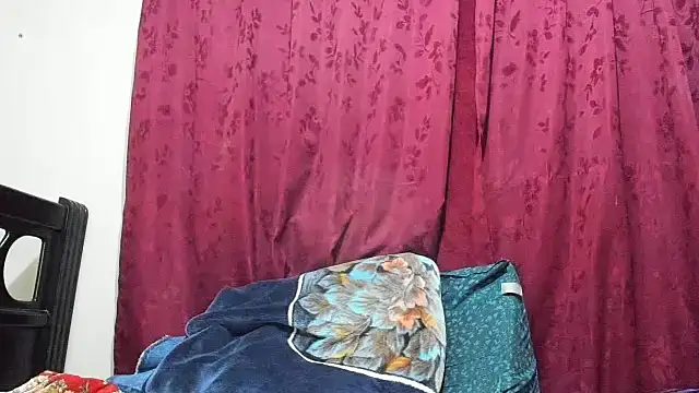 Snapshot of davidlatin66 chatting on October 2025 12:08:02 AM davidlatin66 online show from October 2025 12:08:02 AM