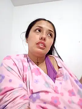 Snapshot of Sofia_888 chatting on February 2025 03:43:01 AM Sofia 888 online show from February 2025 03:43:01 AM