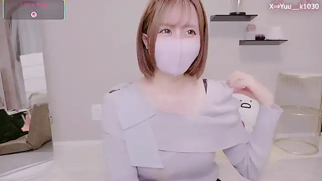 Snapshot of Yuu__k chatting on March 2026 02:01:01 PM Yuu k online show from March 2026 02:01:01 PM