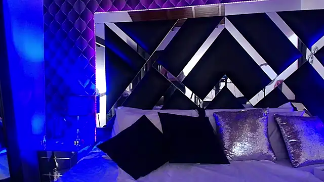 victoriaa lee  online show from September 2025 07:14:02 PM