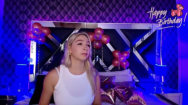 victoriaa lee  online show from October 2025 07:11:02 PM