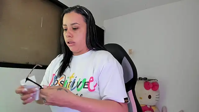 smile sweetpao online show from March 2025 12:17:01 AM