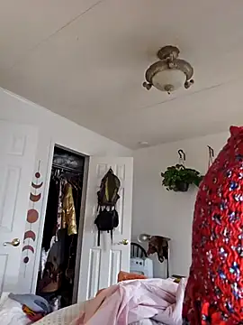 mossy kiss online show from January 2026 03:39:01 PM