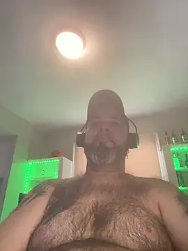 Cristian-Brayan online show from January 2025 01:24:01 PM