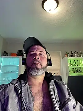 Cristian-Brayan online show from March 2025 01:17:01 PM