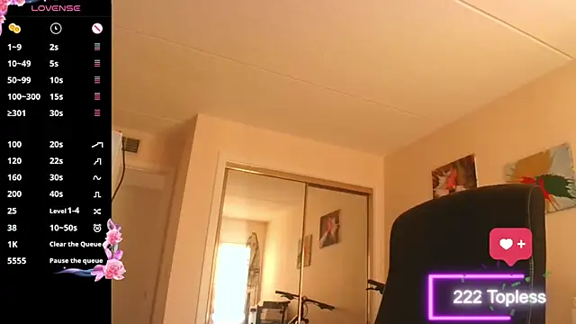 Snapshot of BlaBlaBla7016 chatting on November 2025 03:33:01 PM BlaBlaBla7016 online show from November 2025 03:33:01 PM